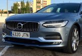 Volvo: En rejse gennem innovation og sikkerhed