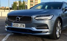 Volvo: En rejse gennem innovation og sikkerhed